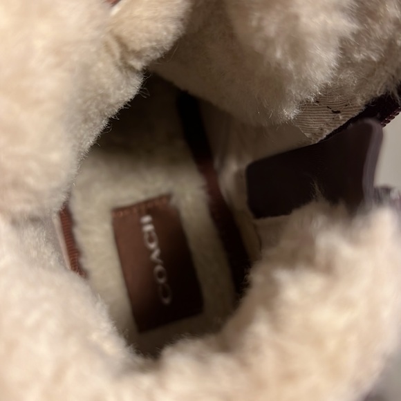 COACH, Urban Hiker Mix Mat Boots. Smooth leather. Color: Oxblood, size 6.5 B - Picture 7 of 12